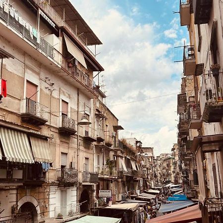 La Finestra Sul Borgo Hotell Napoli Eksteriør bilde